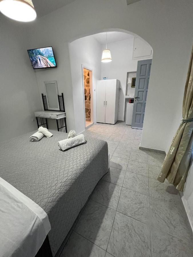 Zolfo Antico Beach Apartment Perissa Екстериор снимка