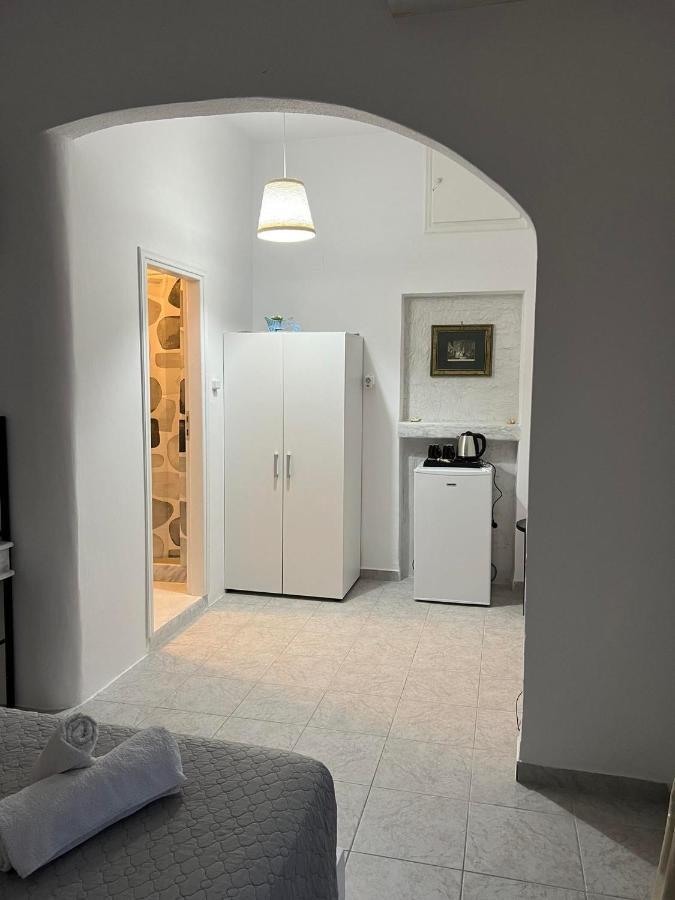Zolfo Antico Beach Apartment Perissa Екстериор снимка